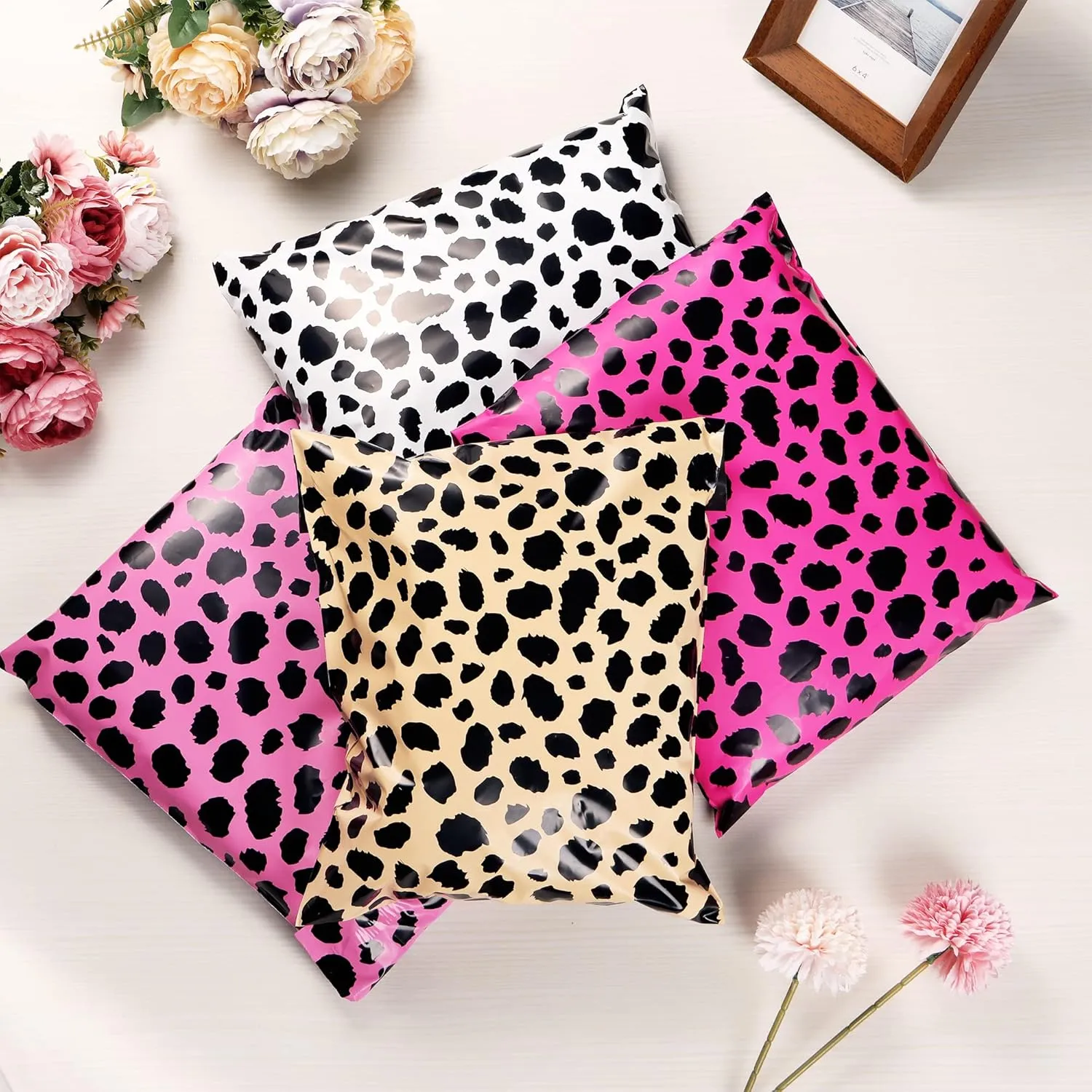 10x13 Inch TONESPAC 100 Pack 3.15Mil Poly Mailers Cheetah Shipping Bags, Self-Sealing Shipping Envelopes for Small Business, Waterproof Poly Mailing Bag (4 Colors Leopard Mix)