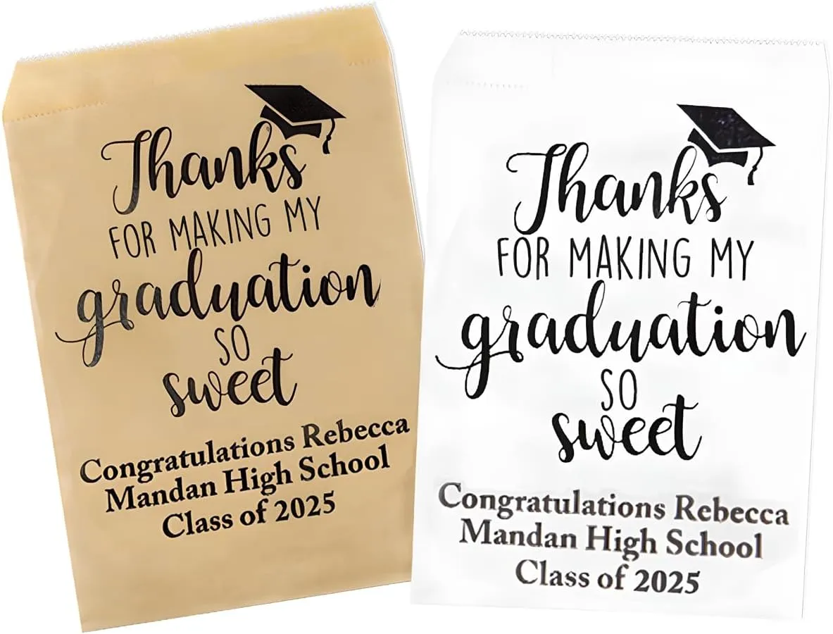 20-100Pcs Custom School Name Year Graduation Candy Bags 2025 Grad Goodie Bags Personalized Graduate Party Favors White Paper Sweet Treat Cookie Bag Party Favor Graduation Thank You Gifts for Guests