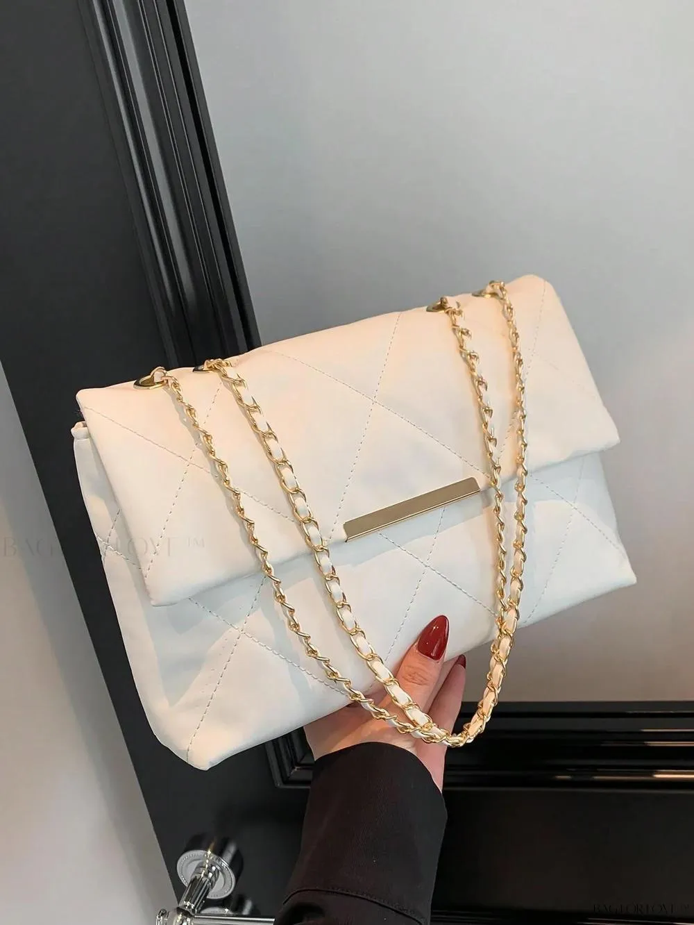 BagForLove - Delicate Shoulder Bag with Rhombus Accents