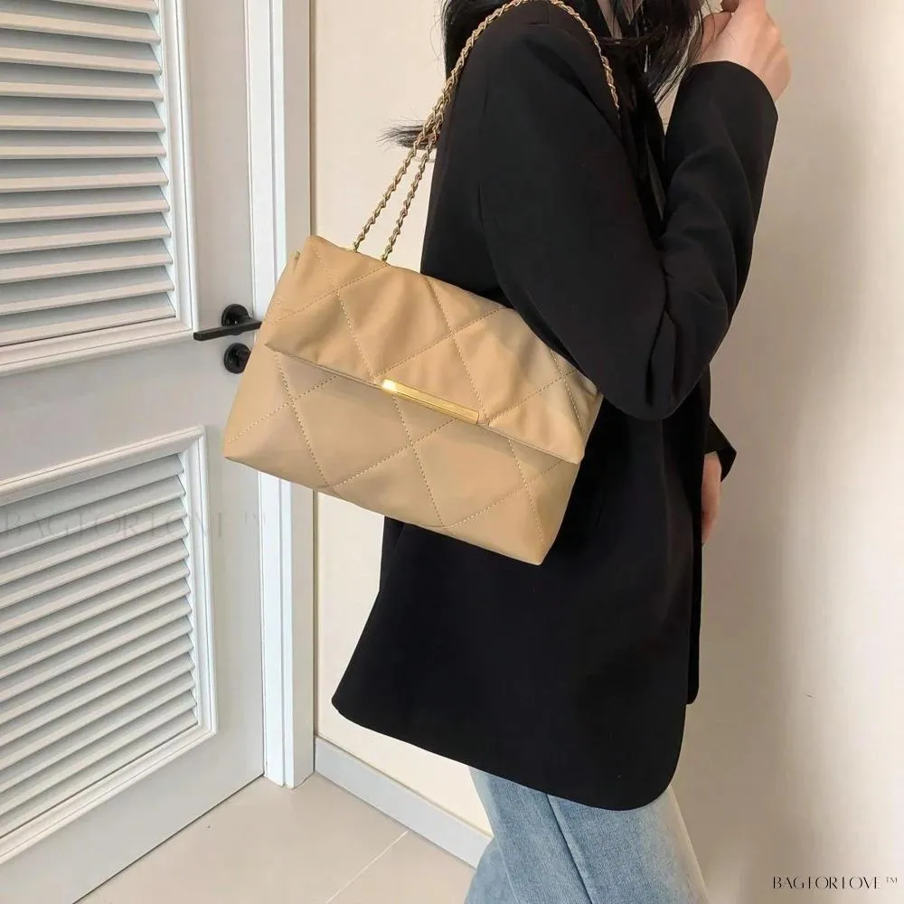 BagForLove - Delicate Shoulder Bag with Rhombus Accents