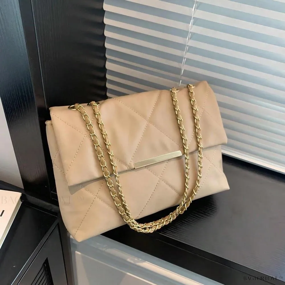 BagForLove - Delicate Shoulder Bag with Rhombus Accents