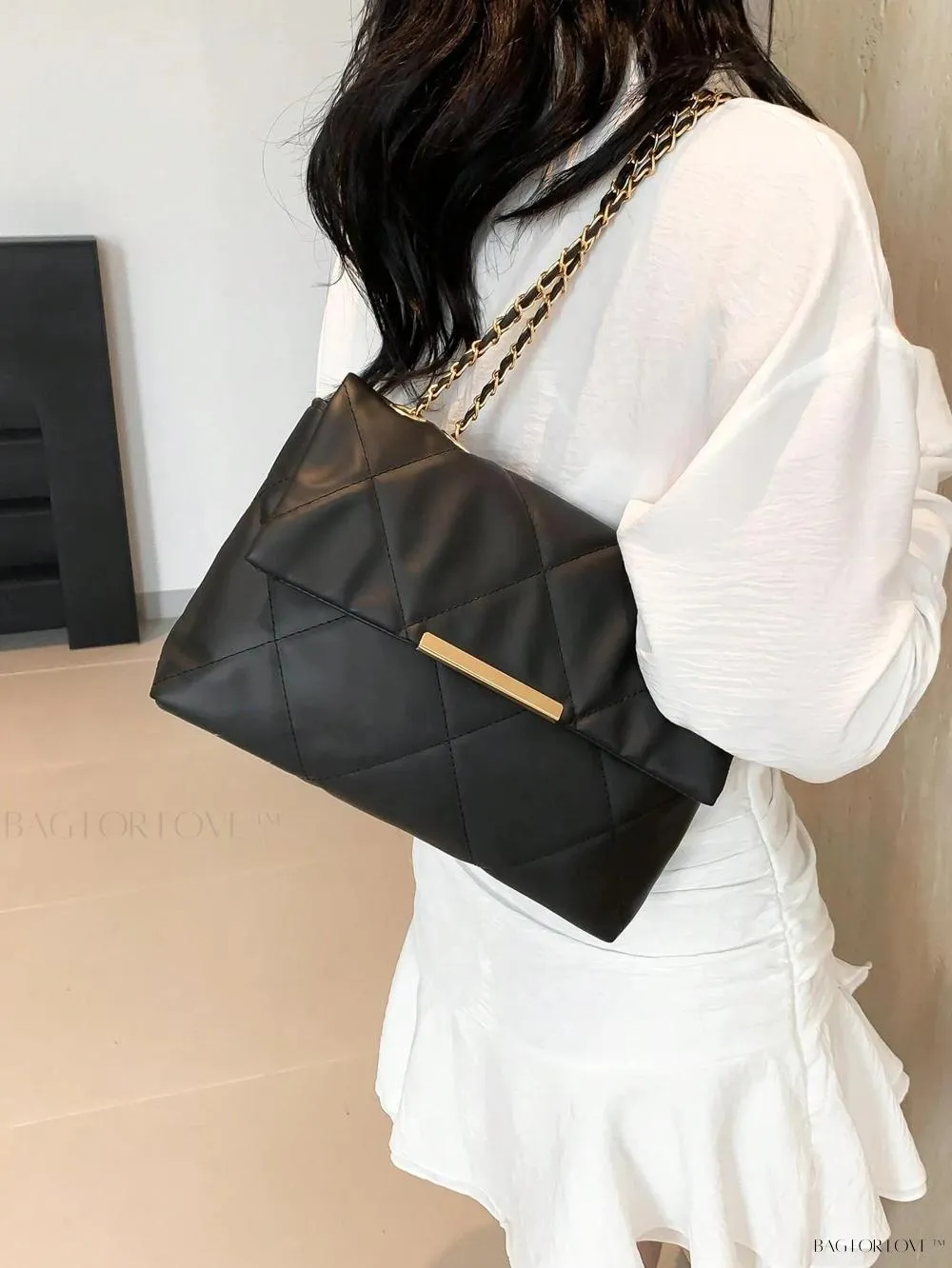 BagForLove - Delicate Shoulder Bag with Rhombus Accents