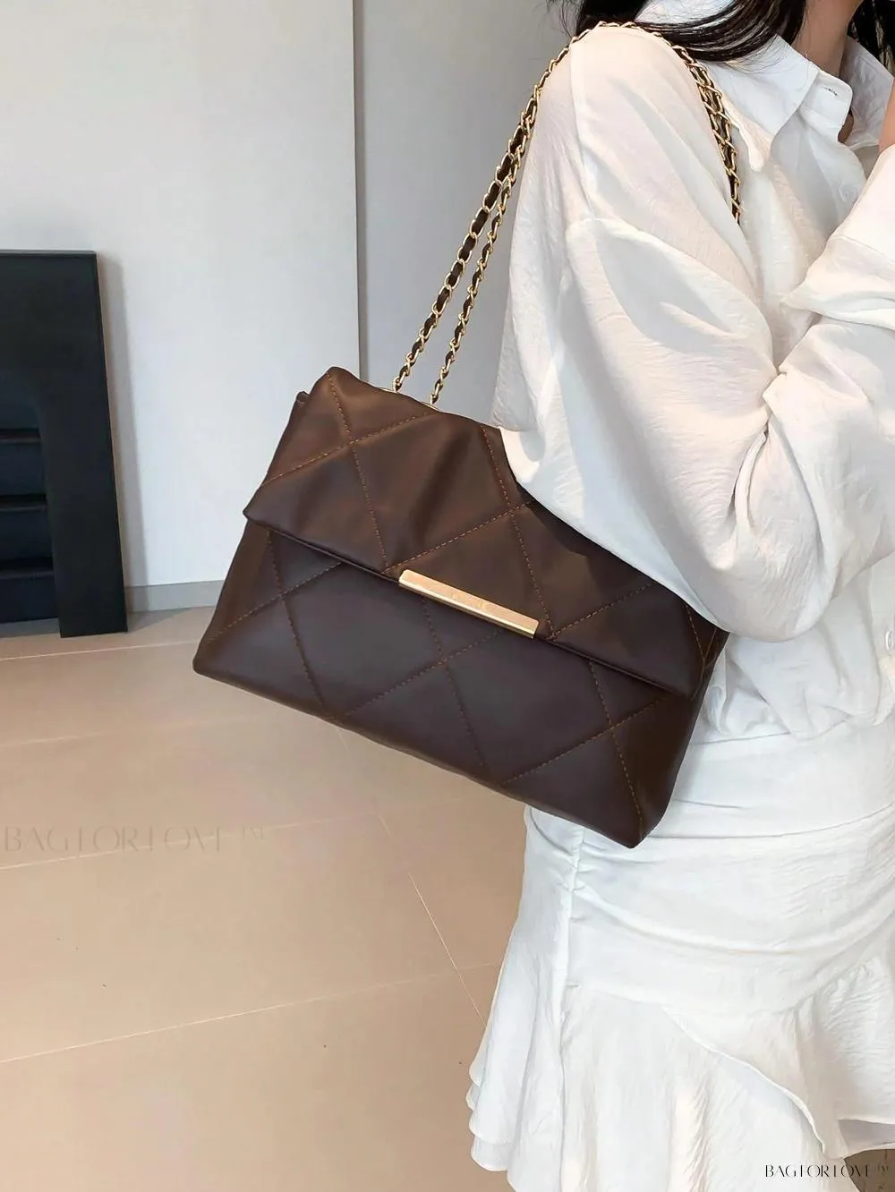 BagForLove - Delicate Shoulder Bag with Rhombus Accents