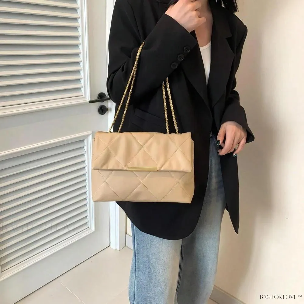 BagForLove - Delicate Shoulder Bag with Rhombus Accents