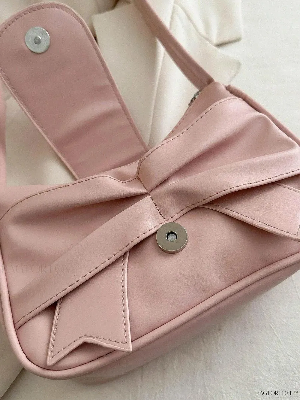 BagForLove - Soft Cloud-Shaped Shoulder Bag with Delicate Bowknot