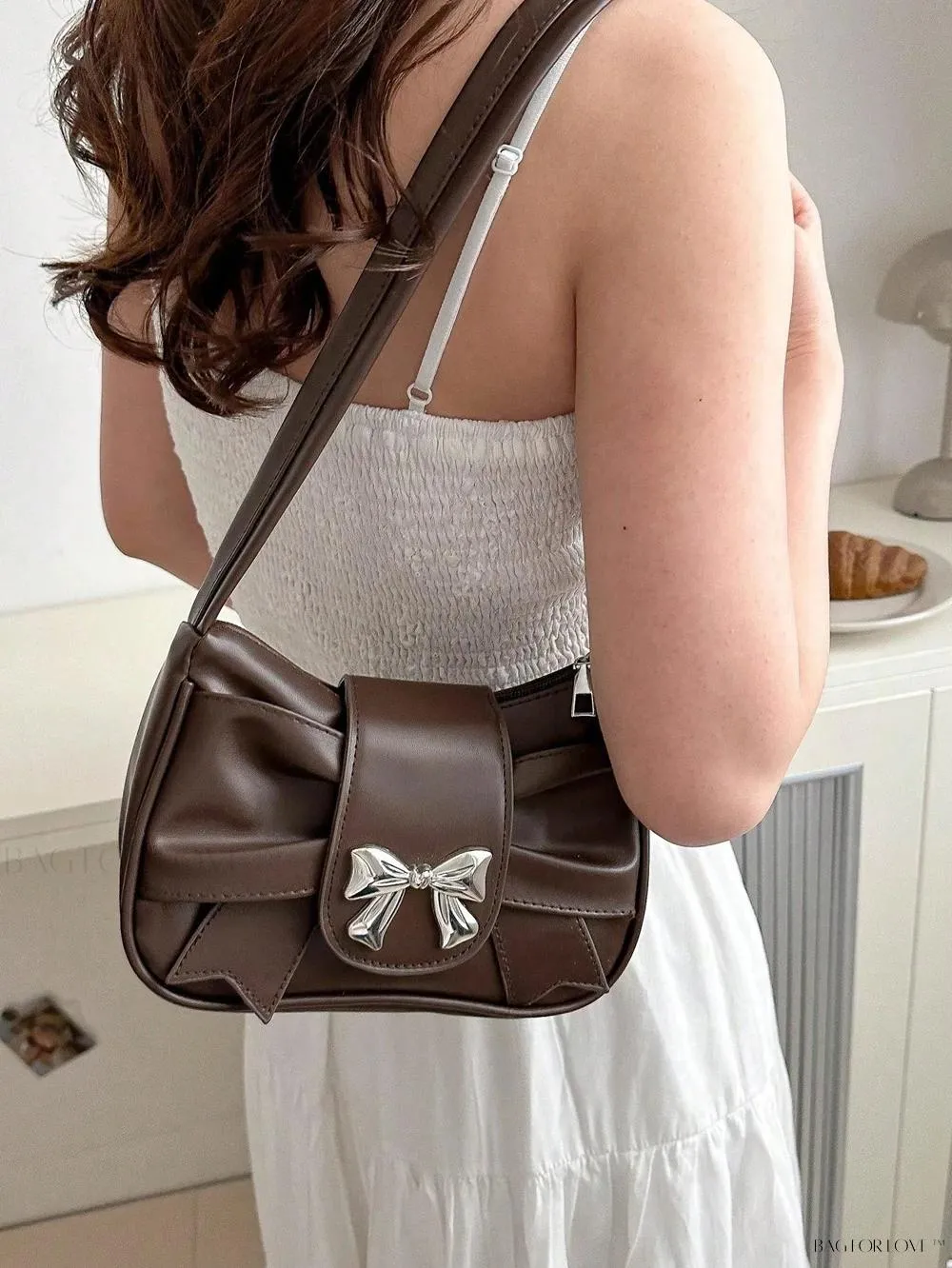 BagForLove - Soft Cloud-Shaped Shoulder Bag with Delicate Bowknot