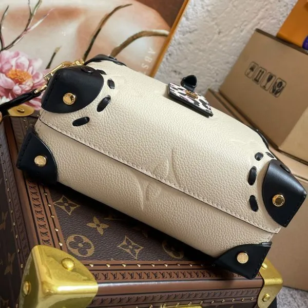 Bags - Unique Bags Limited-edition 12365 Louis - CC Vuitton