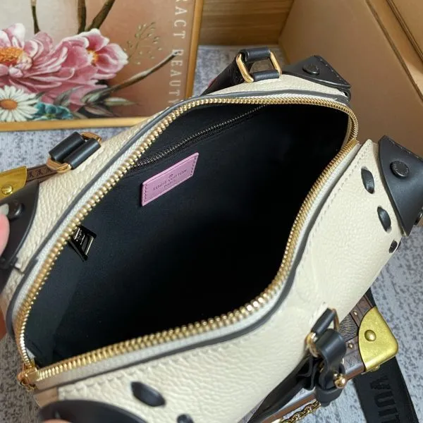 Bags - Unique Bags Limited-edition 12365 Louis - CC Vuitton