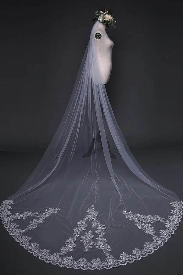 Beautiful Lace Appliques Tulle Long Wedding Veil