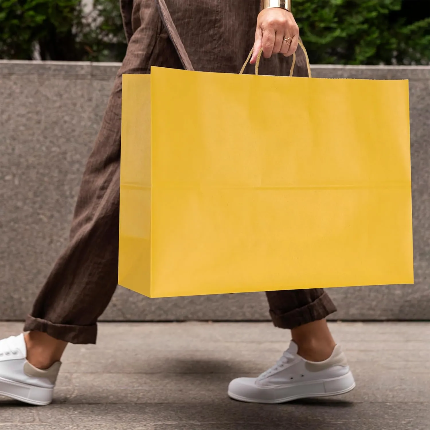 BLEWINDZ 50Pcs Kraft Paper Bags - Large Size 16x6x12 Inches Gift Bags with Handles Bulk – Yellow Goodie Bag Shopping Bag for Grocery Merchandise