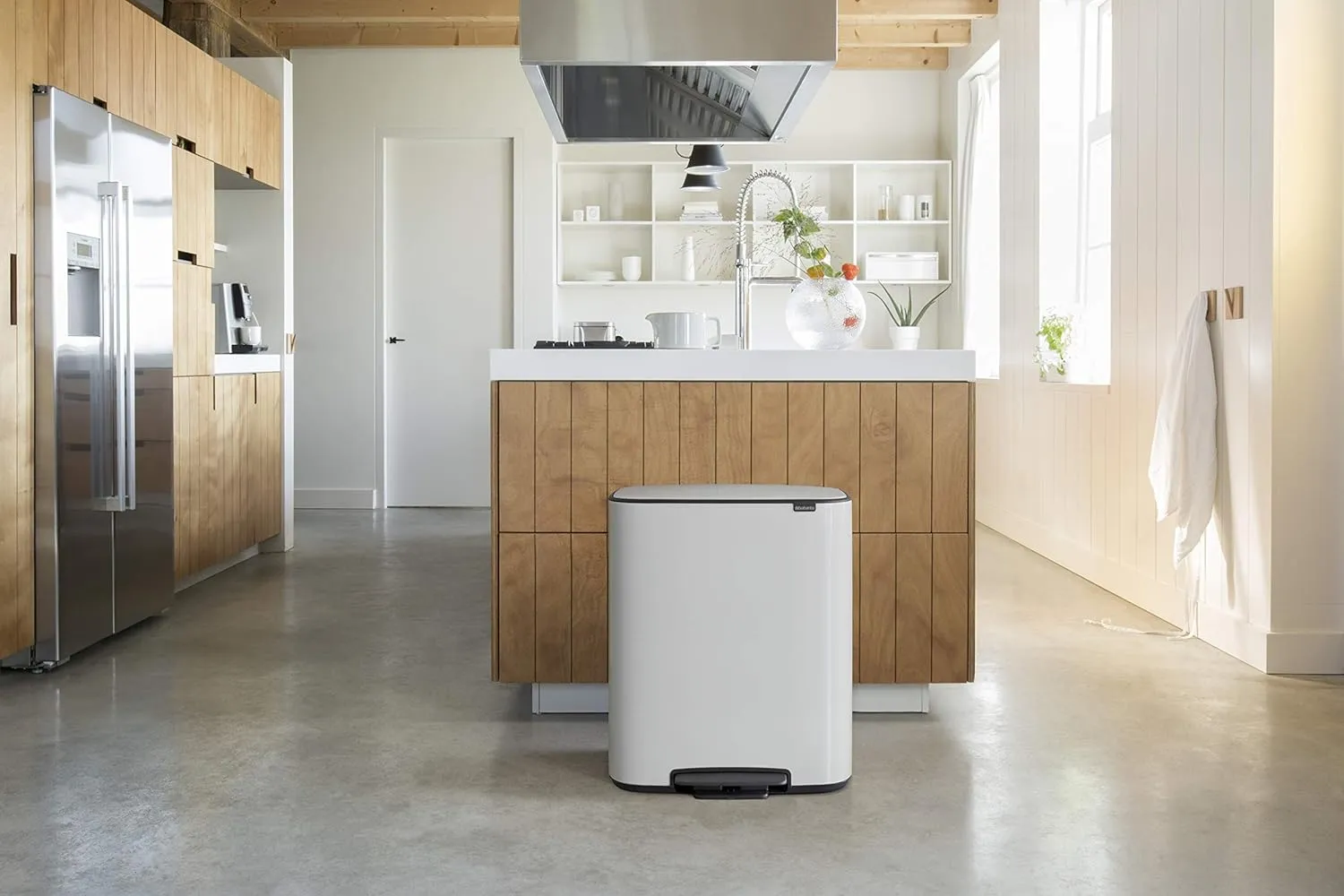 Brabantia Bo Step-On Pedal Trash Can - 2 x 8 Gal Inner Buckets (White) Waste/Recycling Garbage Can, Removable Compartments