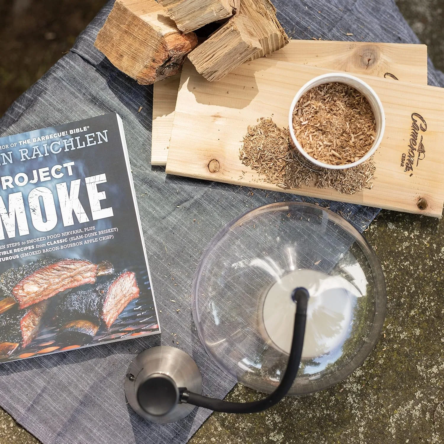 Camerons All Natural Extra Fine Mesquite BBQ Wood Chips, 4 Pack -260 Cu. In. Bag, Approx 2 lbs ea- Kiln Dried Sawdust Shavings for Cocktail Smoking Guns, Smokers, Smoke Boxes - Barbecue Grilling Gifts