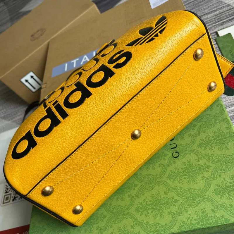 Charm - GG Bags - 1212