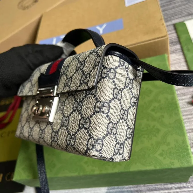 Charm - GG Bags - 1401