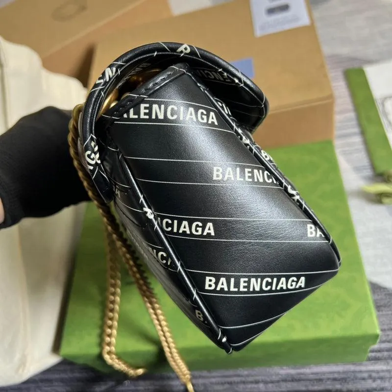 Charm - GG Bags - 1607