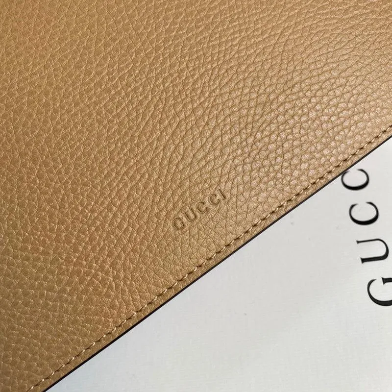 Charm - GG Bags - 2096