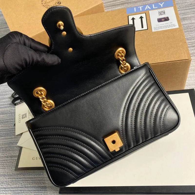 Charm - GG Bags - 2199