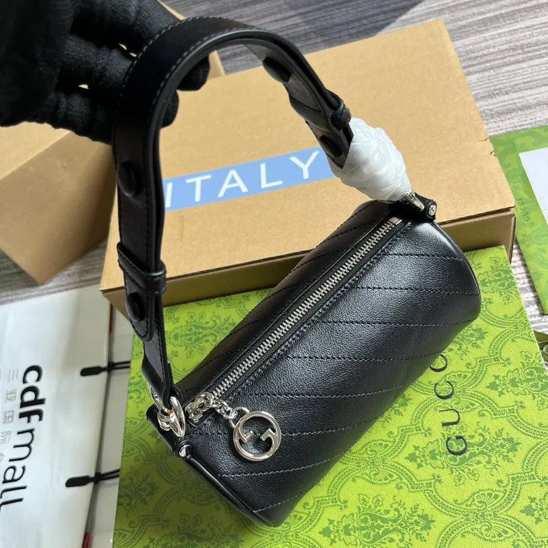 Charm - GG Bags - 228