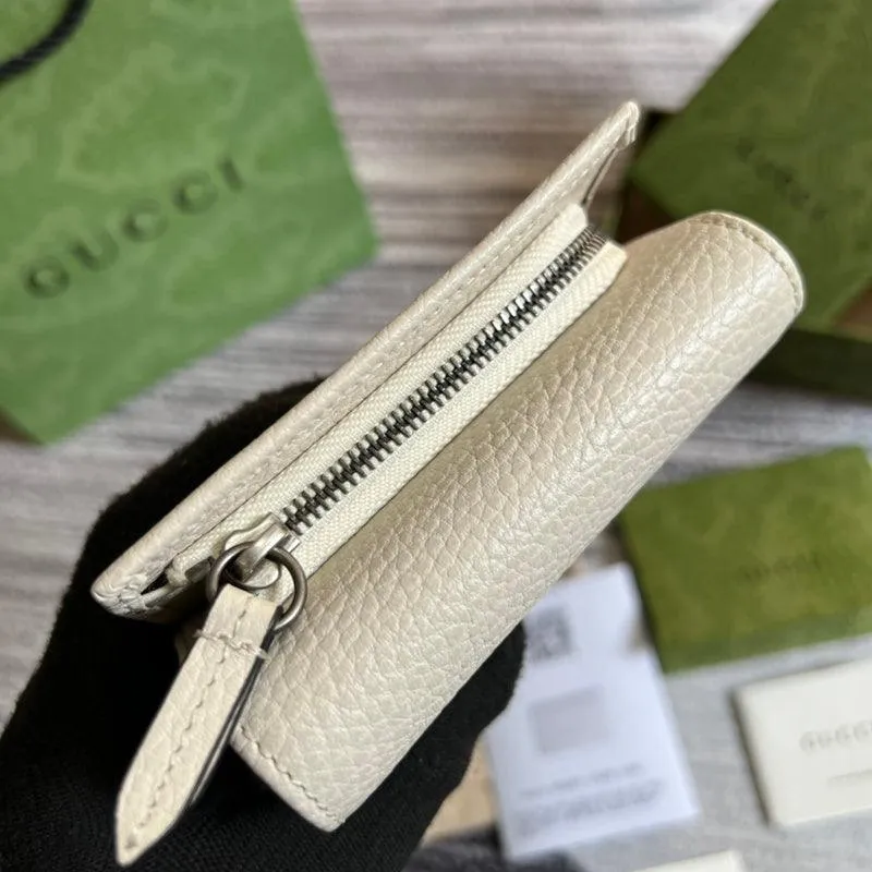 Charm - GG Bags - 675