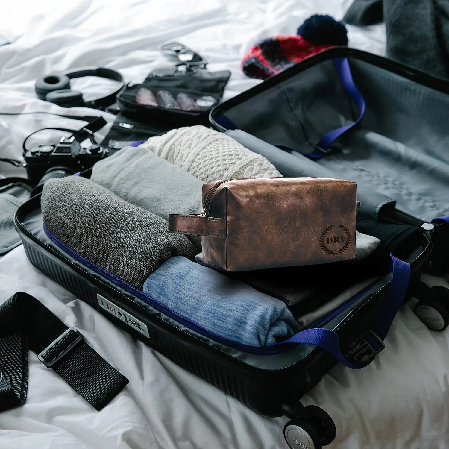 Personalized Toiletry Bag for Men Handcrafted, Custom Leather Dopp Kit for Men, Waterproof Canvas Bathroom Toiletries Bags, Personalized Gifts for Men, Shaving Bag Grooming Kit Cosmetic Bag