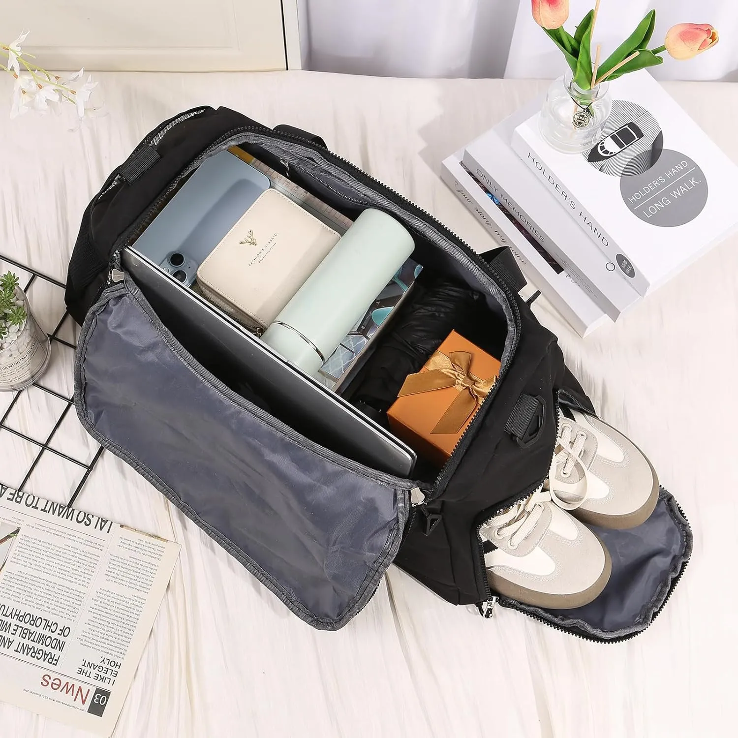Personalized Travel Bag for Women Custom Duffle Bag with Name Customized Overnight Bag with Initials Sports Gym Bags Bridesmaid Gifts for Women Men (Black)