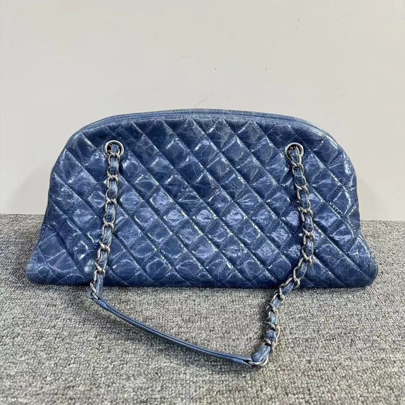 Preloved Chanel Quilted Blue Shoulder Bag SJZ2-16
