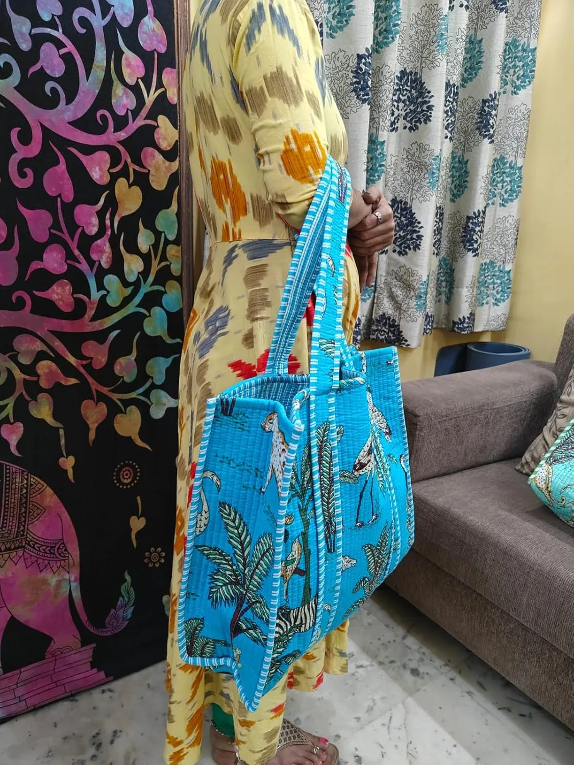 Rastogi Handicrafts Quilted Cotton Women Beautiful Printed Grocery Shopping Bag, Shoulder Bag, Tote Bag, Travel Bags