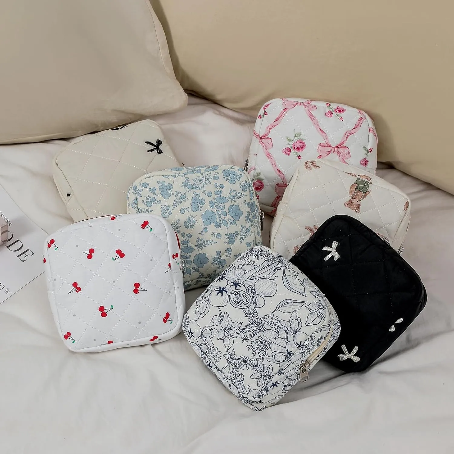 Small Quilted Cotton Makeup Bag for Purse, Cosmetic Bag with Compartments, Cotton Aesthetic Makeup Bag, Travel Toiletry Pouch, Key Pocket Lipstick Bag Card Holder Data Cable Organizer (02Light Blue)