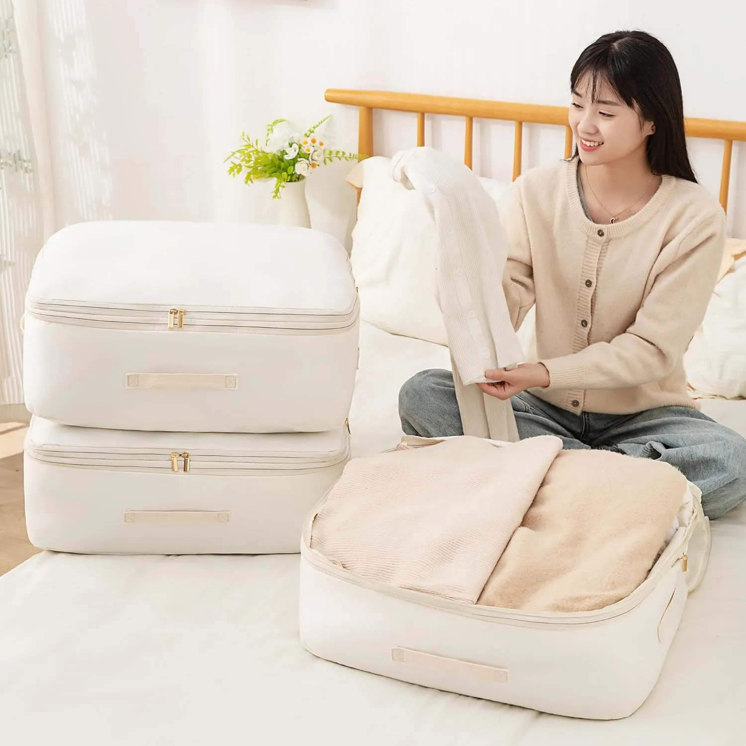 Ultra Space Saving Self Compression Organizer, Comforter Storage Bag for Clothes, Blankets, Pillows, Duvet, Comforters, Bedding Sets and Much More (Gray,L - 54 * 42 * 30cm)